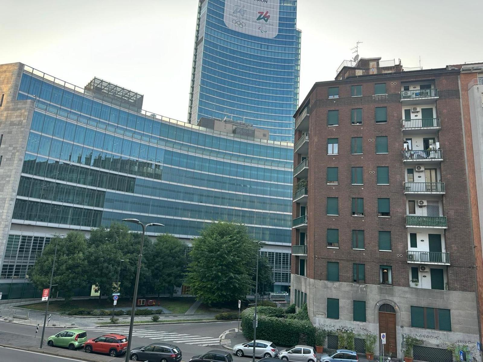 5Min Da Stazione Centrale Milánó Kültér fotó